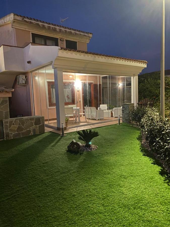 Villetta Giulia Fronte Mare Stintino Exterior photo